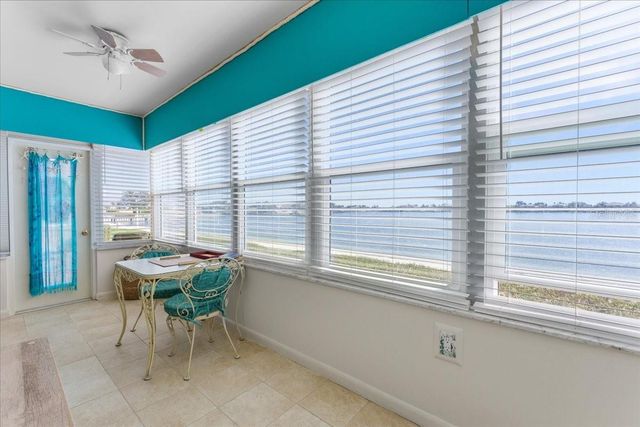 5020 BRITTANY DRIVE S 118, St Petersburg, FL 33715