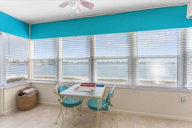 5020 BRITTANY DRIVE S 118, St Petersburg, FL 33715