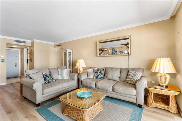 5020 BRITTANY DRIVE S 118, St Petersburg, FL 33715