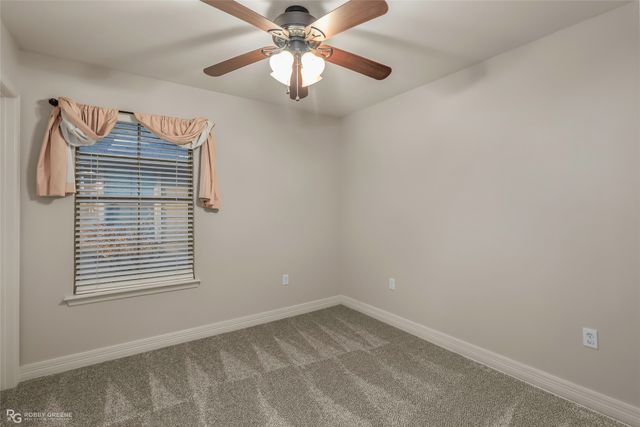 3303 Grand Lake Drive, Bossier City, LA 71111