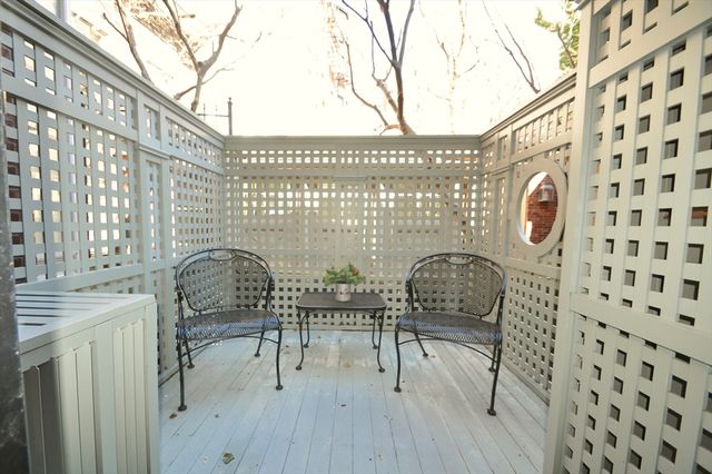 9 West Cedar St, Boston, MA 02108