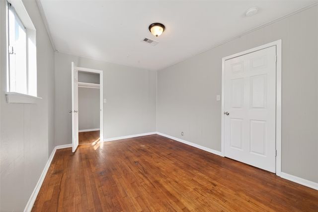 6127 Beldart Street, Houston, TX 77033