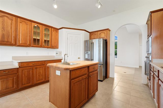 81 MILLHOLLAND STREET, Oakland, FL 34760
