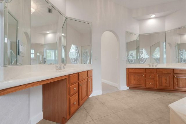 81 MILLHOLLAND STREET, Oakland, FL 34760
