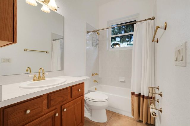 81 MILLHOLLAND STREET, Oakland, FL 34760