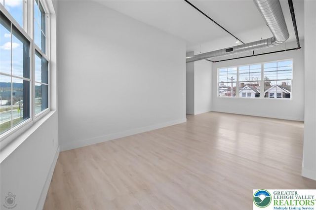 207 North Front Street 210, Allentown City, PA 18102