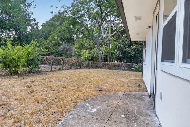 3811 Ovid Avenue, Dallas, TX 75224