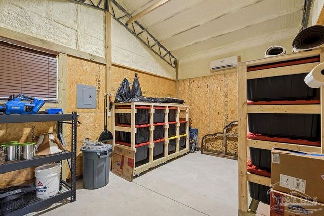 3480 Red Ryder Ln, Pace, FL 32571