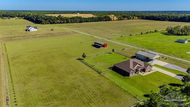 3480 Red Ryder Ln, Pace, FL 32571