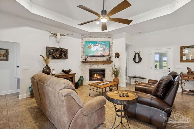 3480 Red Ryder Ln, Pace, FL 32571