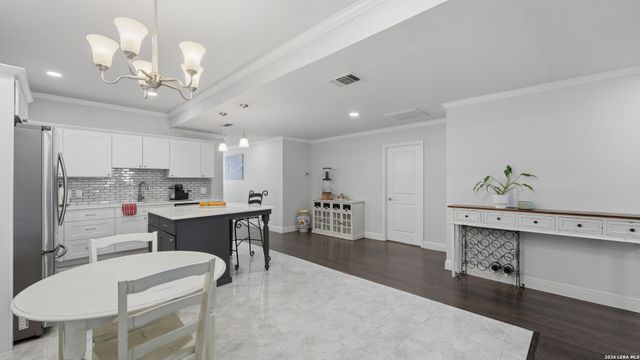 734 Summerwood Drive, New Braunfels, TX 78130