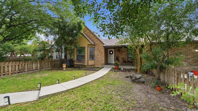 734 Summerwood Drive, New Braunfels, TX 78130