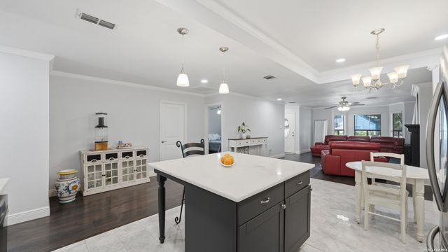 734 Summerwood Drive, New Braunfels, TX 78130