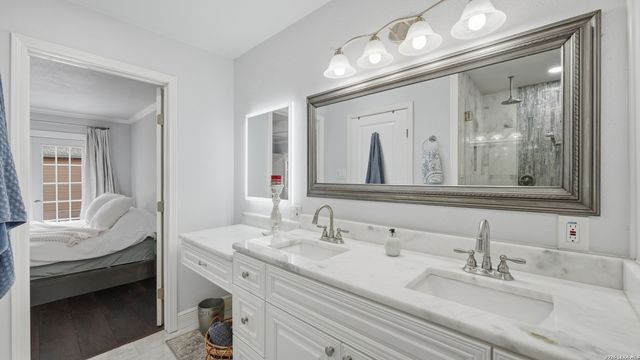 734 Summerwood Drive, New Braunfels, TX 78130