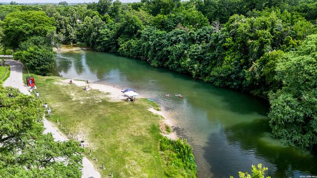 734 Summerwood Drive, New Braunfels, TX 78130