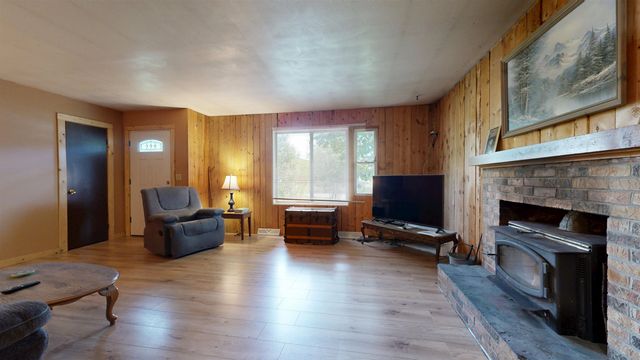 8 Learned Drive, Westford, VT 05494
