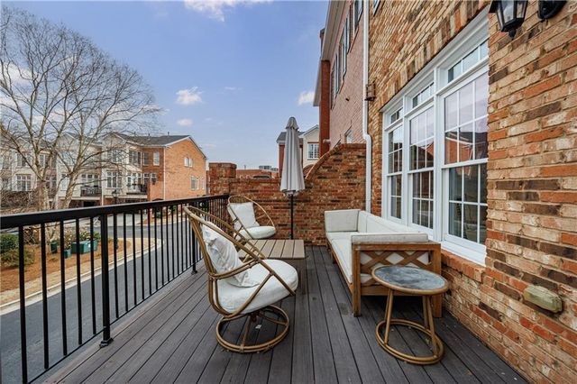 2590 Brookhaven Chase NE Lane, Atlanta, GA 30319