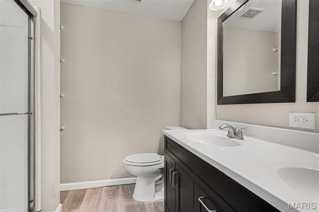 1160 S Lafayette Street, Florissant, MO 63031