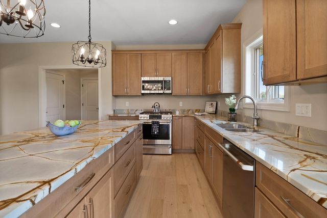 515 Meadow Brooke Lane, Dyer, IN 46311