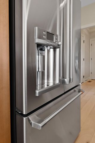 515 Meadow Brooke Lane, Dyer, IN 46311