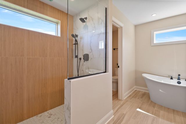 515 Meadow Brooke Lane, Dyer, IN 46311