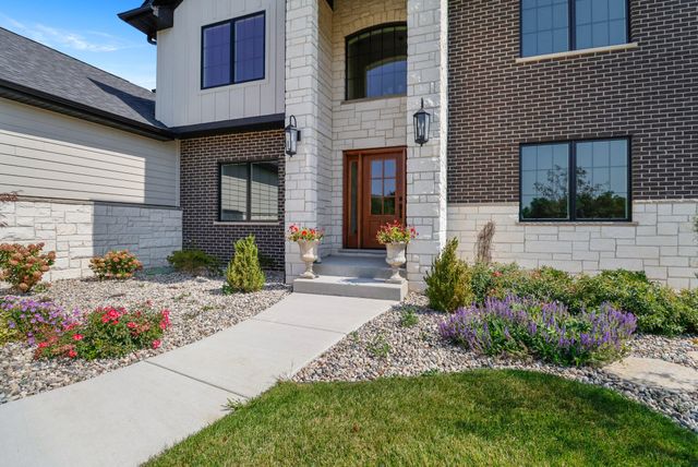 515 Meadow Brooke Lane, Dyer, IN 46311