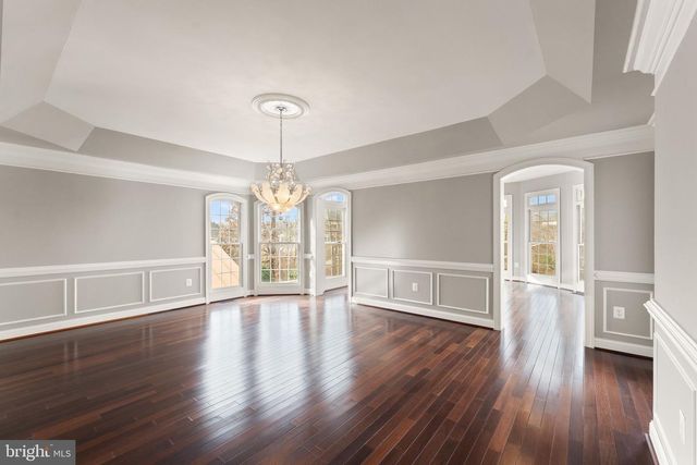 25729 SUMMERBANK CT, Chantilly, VA 20152