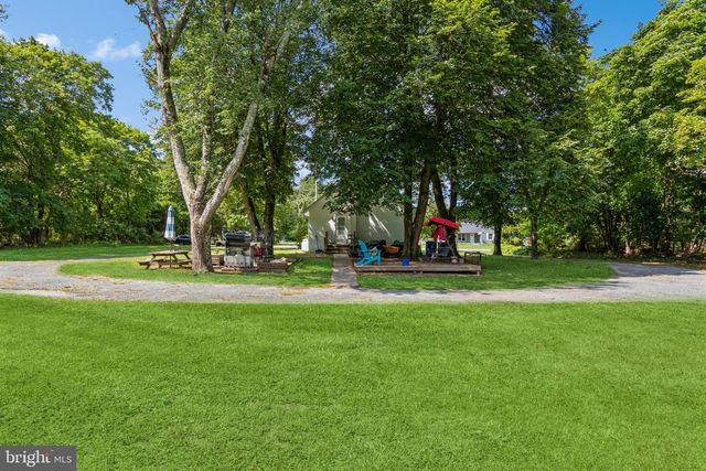 3292 TUCKAHOE RD, Franklinville, NJ 08322