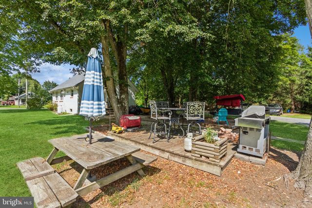 3292 TUCKAHOE RD, Franklinville, NJ 08322