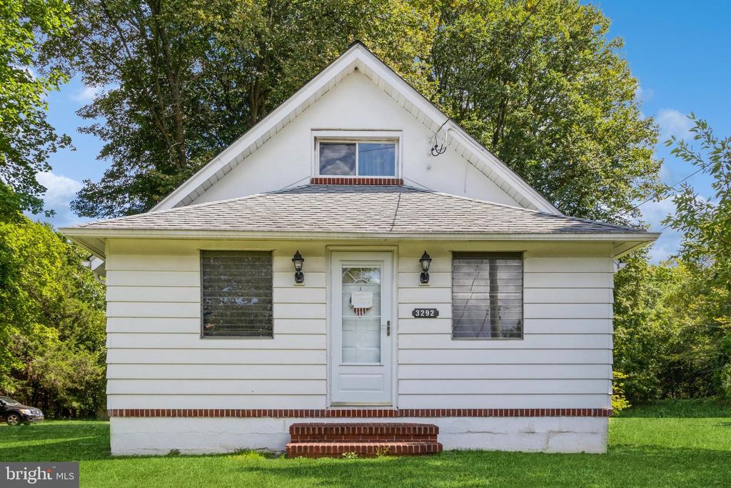 3292 TUCKAHOE RD, Franklinville, NJ 08322