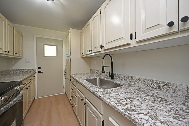 802 Johnson Avenue, Miamisburg, OH 45342