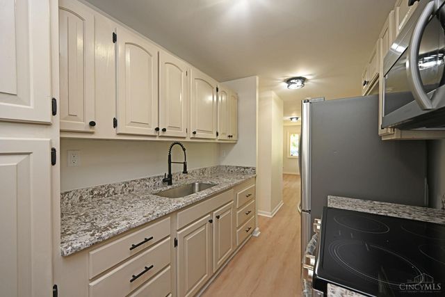 802 Johnson Avenue, Miamisburg, OH 45342