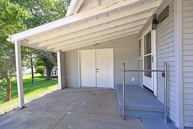 802 Johnson Avenue, Miamisburg, OH 45342