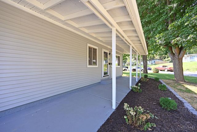 802 Johnson Avenue, Miamisburg, OH 45342