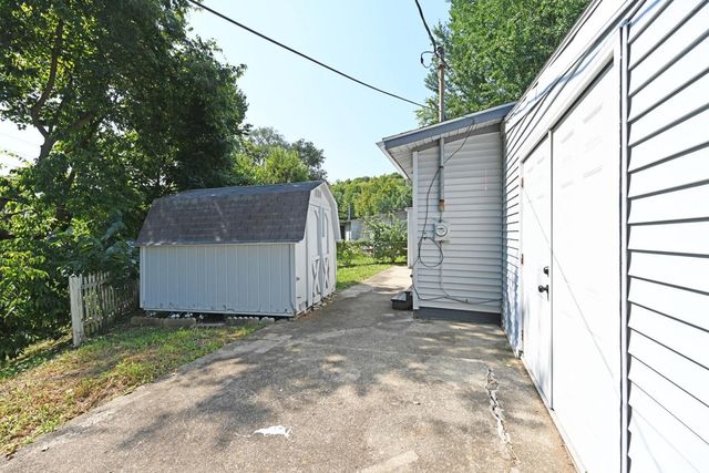 802 Johnson Avenue, Miamisburg, OH 45342