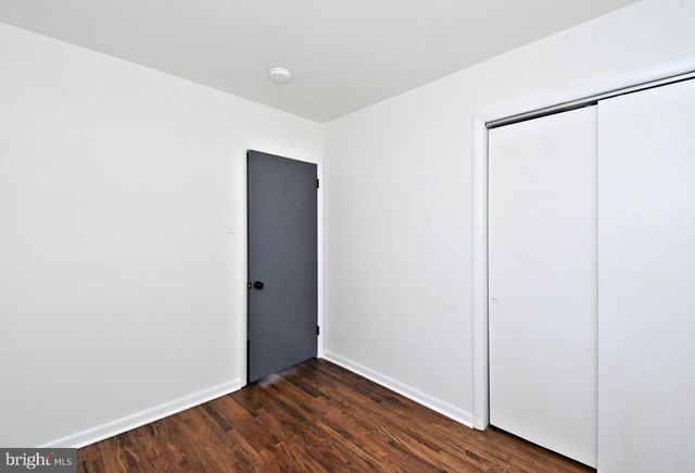 412 CAMELOT DR, Brookhaven, PA 19015