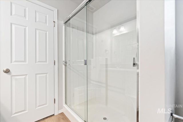 8436 E Copenhaver St, Nampa, ID 83687