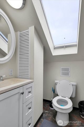 6423 S Montgomery Street, Tacoma, WA 98409