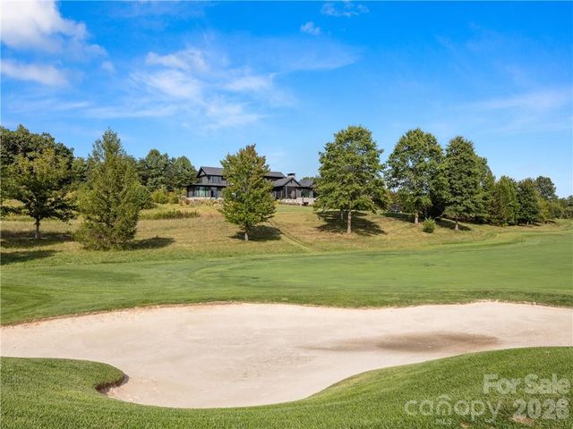 214 Folkestone Lane, Arden, NC 28704