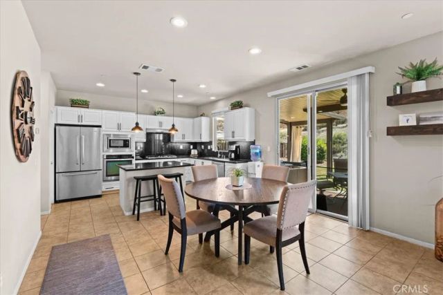 30865 Oak Knoll Drive, Menifee, CA 92584