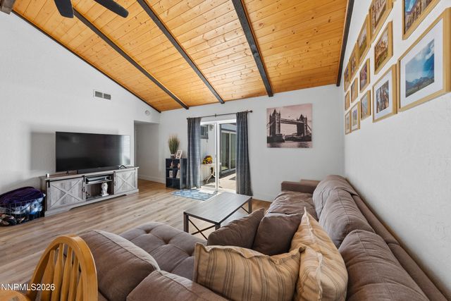 21 Castle Way, Carson City, NV 89706
