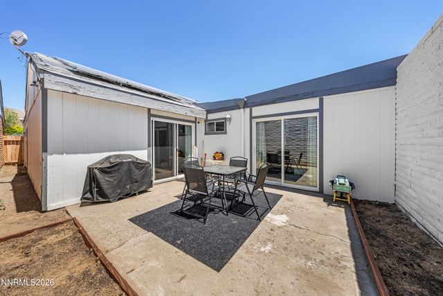 21 Castle Way, Carson City, NV 89706