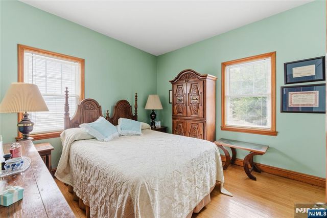 17 77th, North Bergen, NJ 07047