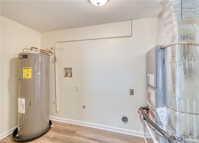 833 Hampton AVE, Newport News, VA 23607