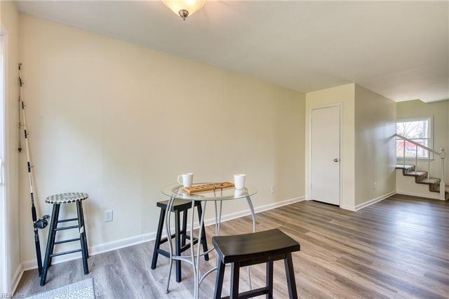 833 Hampton AVE, Newport News, VA 23607