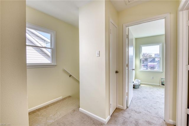 833 Hampton AVE, Newport News, VA 23607