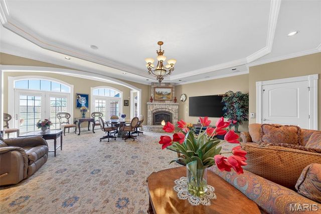 2662 N Hwy 79, Elsberry, MO 63343