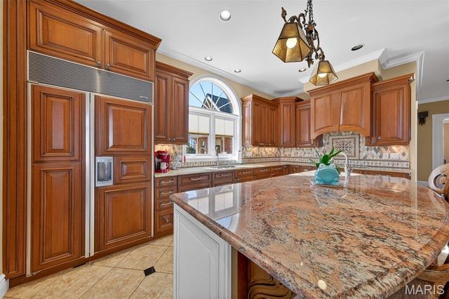 2662 N Hwy 79, Elsberry, MO 63343