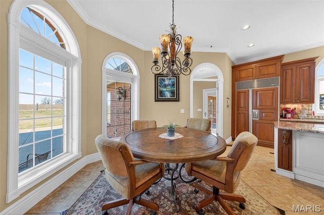 2662 N Hwy 79, Elsberry, MO 63343