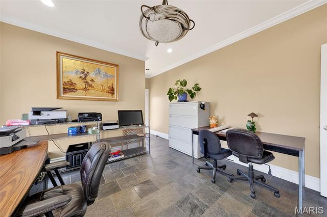 2662 N Hwy 79, Elsberry, MO 63343